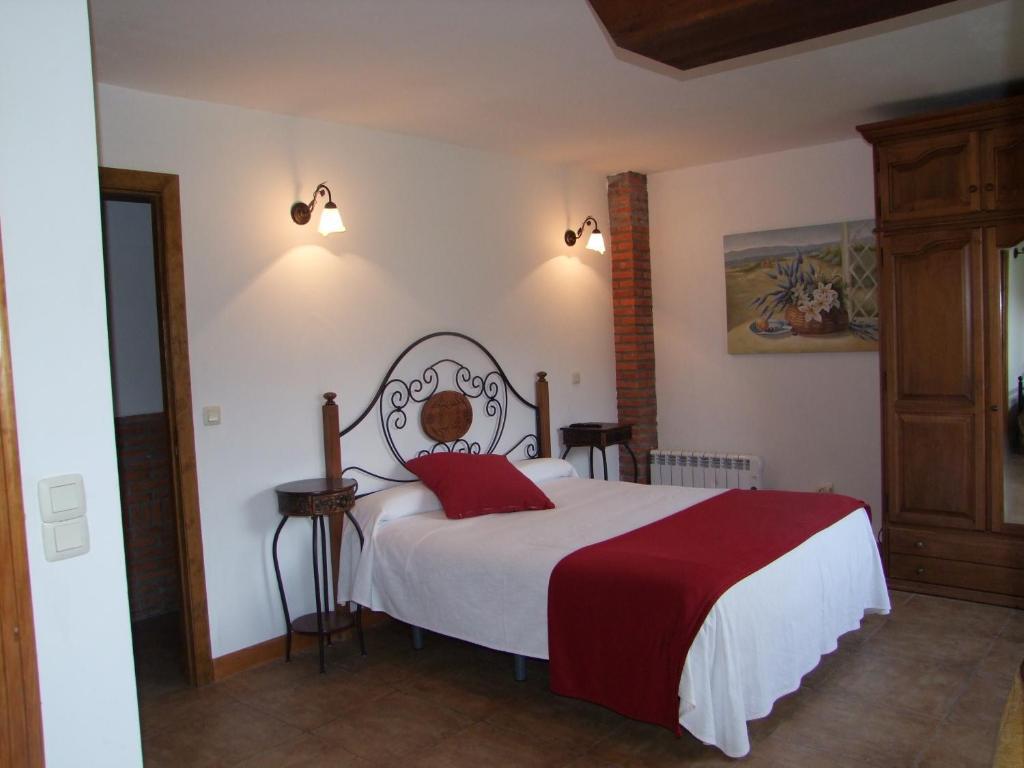 Posada Rural El Rincon De Cabrojo Oda fotoğraf